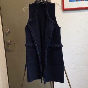 ❌❌ SOLD ❌❌Navy Blue Sweater Vest